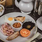 Briery Wood Hotel