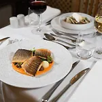 Briery Wood Hotel