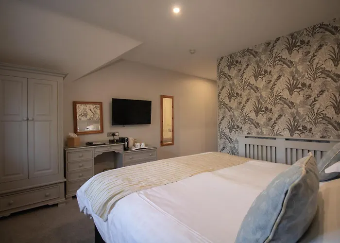 Briery Wood Hotel 4*