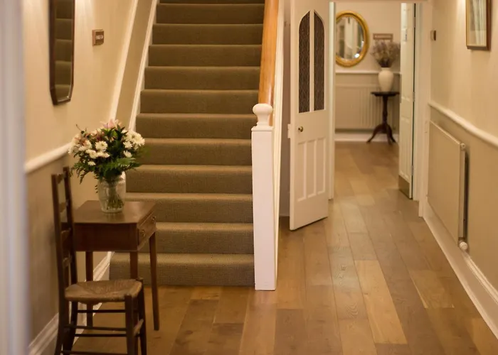 Hotel Briery Wood 4*