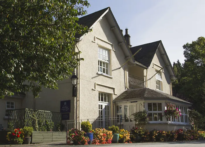 Hotel Briery Wood 4*